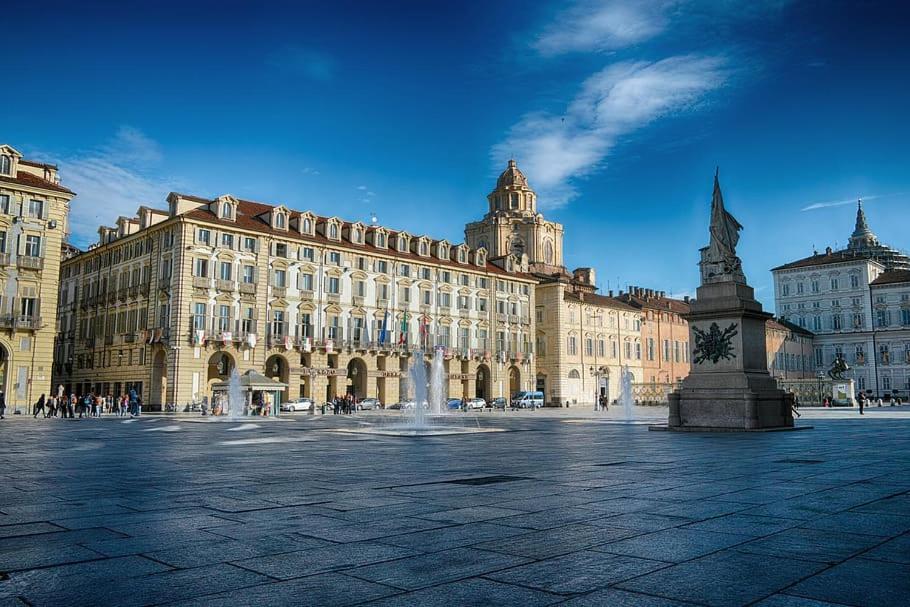 Apartamento Ampia Mansarda E Terrazzo 10 Minuti Dal Centro Turín Exterior foto