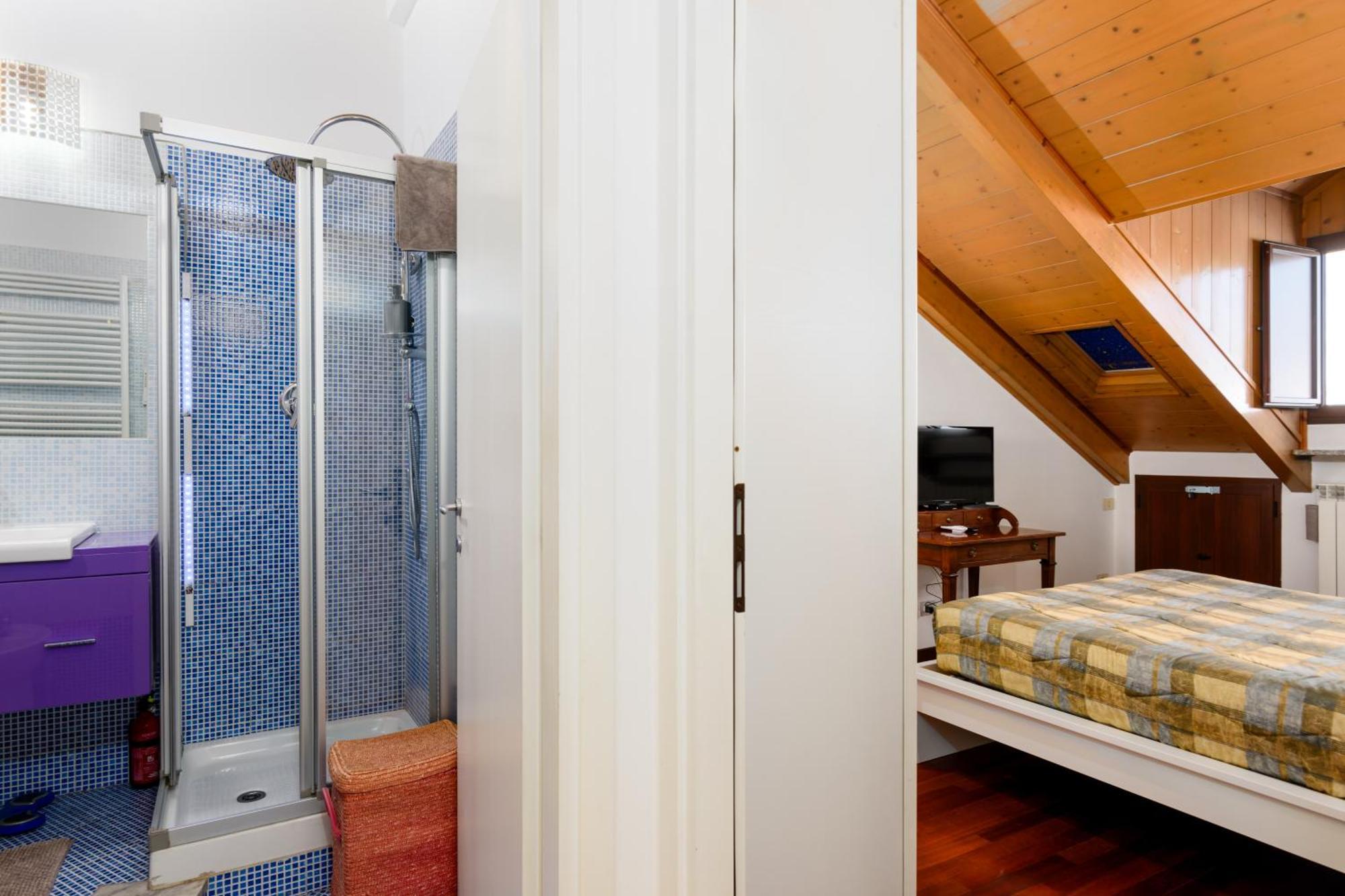 Apartamento Ampia Mansarda E Terrazzo 10 Minuti Dal Centro Turín Exterior foto